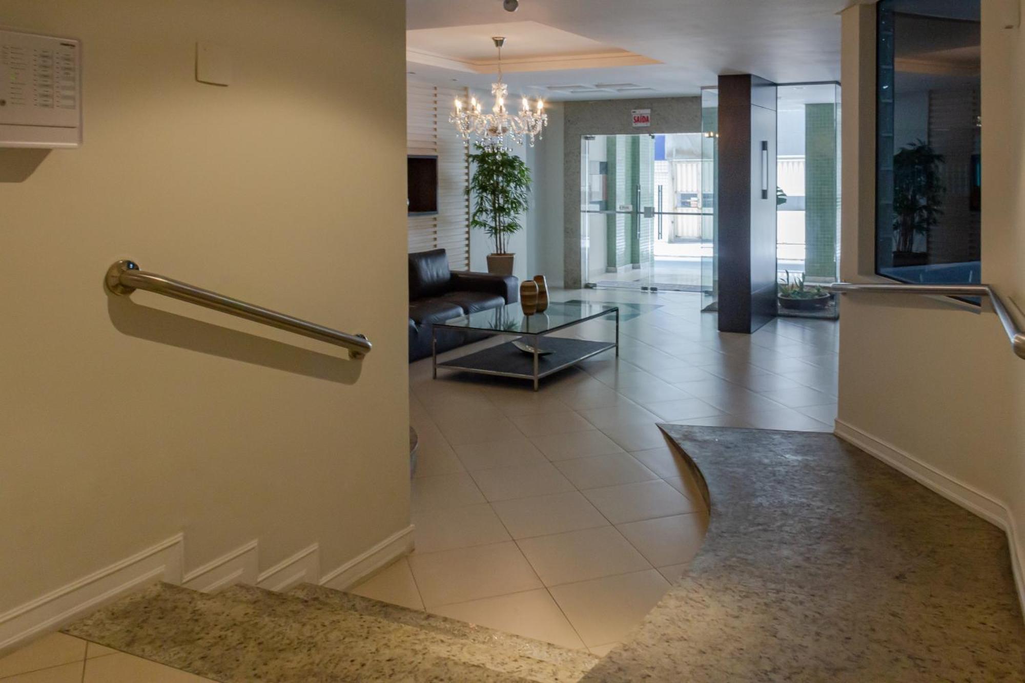 Apto A 50m Da Em P825 Apartment