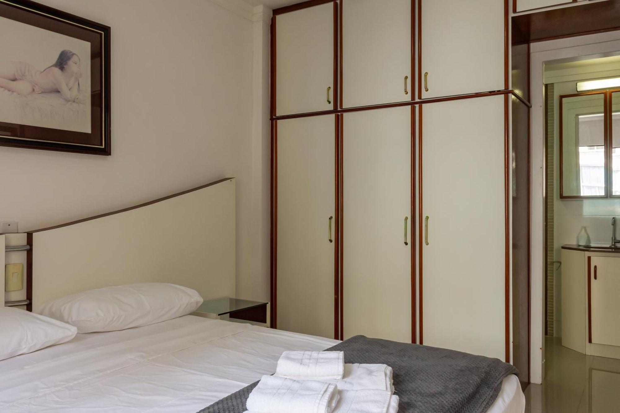 Apto A 50m Da Em P825 Apartment *