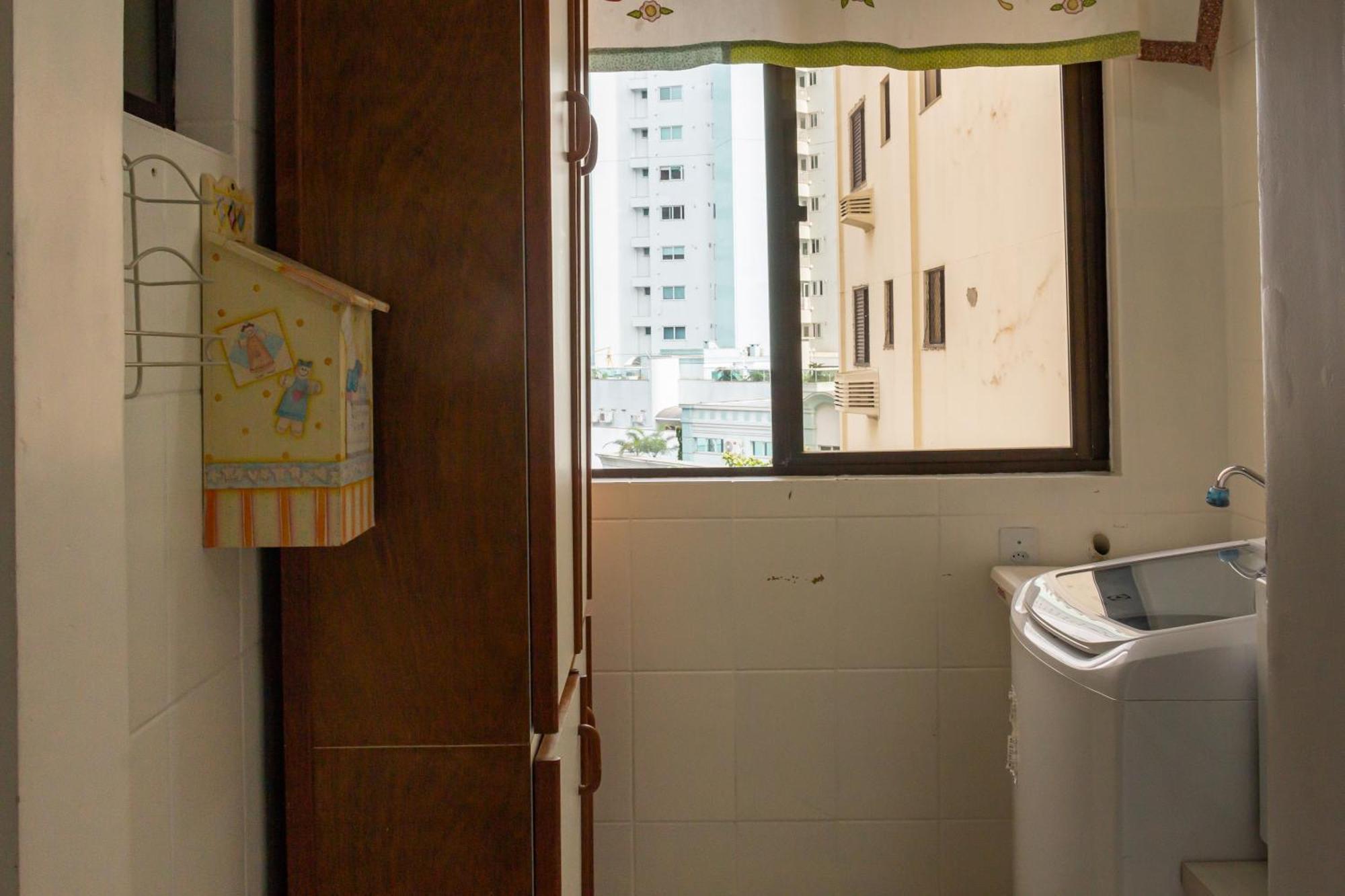 Na Rua 3500, 50m Da Em P825 Apartamento
