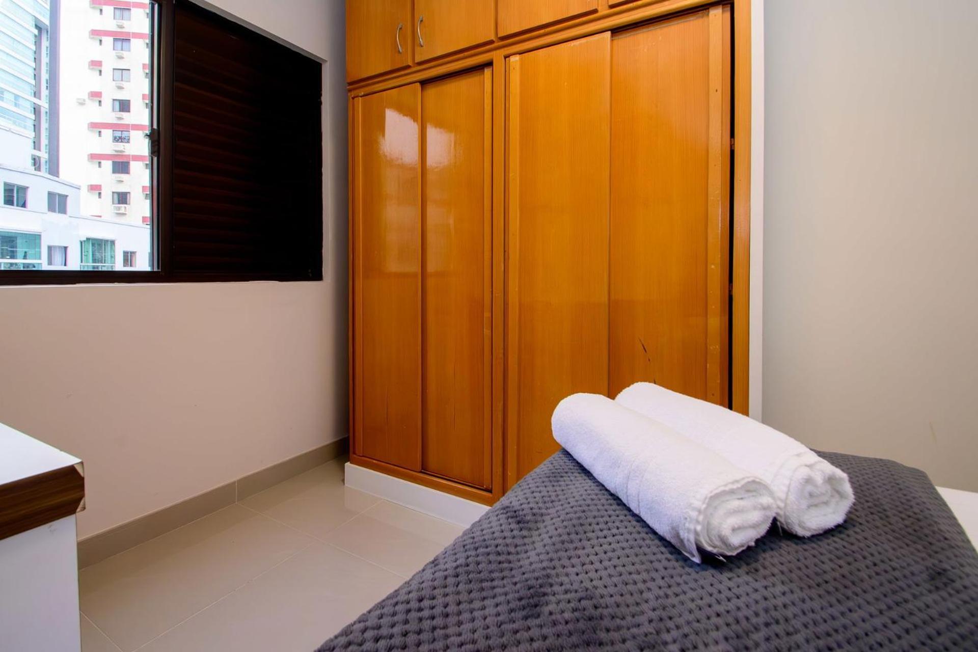 Na Rua 3500, 50m Da Em P825 Apartamento *